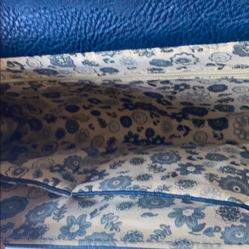 Navy Envelope Clutch - Picture 7 of 9